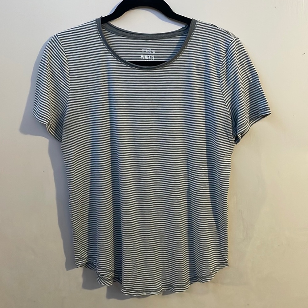 Short sleeve striped tee
